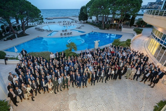 CONVENTION 9